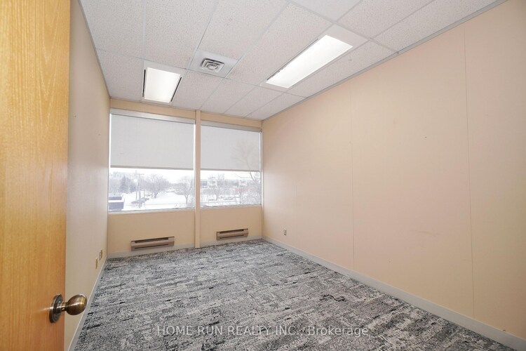 1956 Robertson Road, Bells Corners and South to Fallowfield, ON, 7804 - Lynwood Village