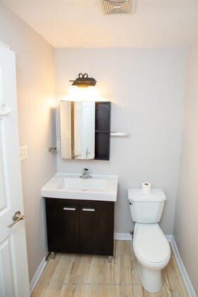 458 Adelaide Street N, Middlesex, ON , MLS #X12368527 , Image - 1