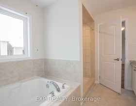 8005 Odell Crescent, Niagara, ON , MLS #X13100362 , Image - 1