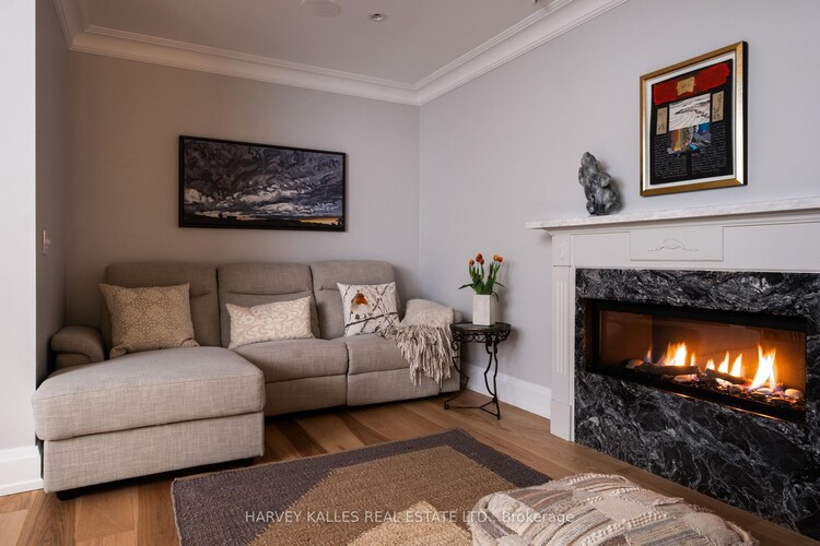 26 Mcmaster Avenue, Toronto, ON, Casa Loma