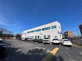 1625 Albion Road, Toronto, ON