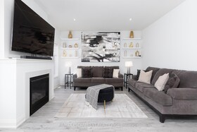 388 KLEIN Circle, Hamilton, ON , MLS #X12412865 , Image - 1