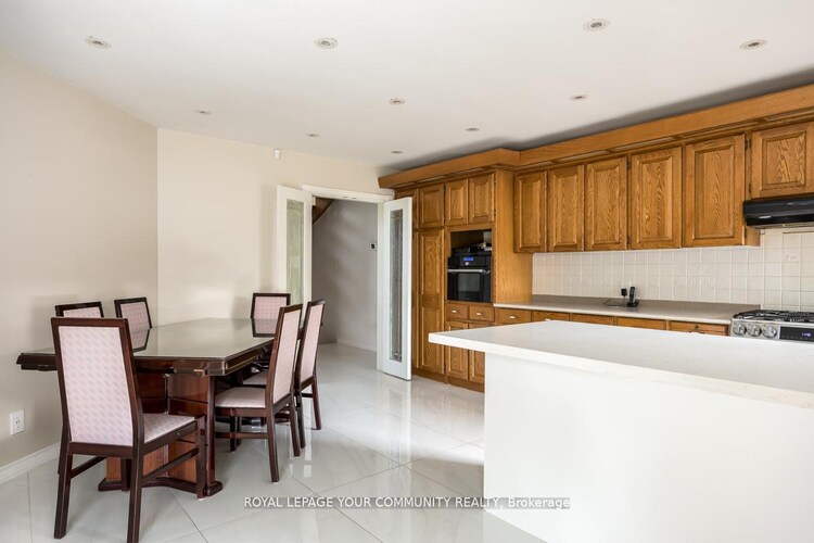 117 Hayhoe Avenue, Vaughan, ON, East Woodbridge