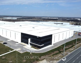 8555 Huntington Road, York, ON