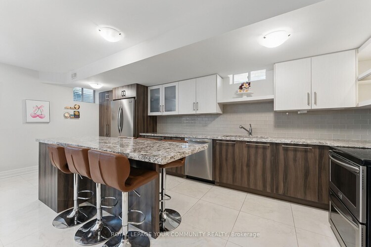 58 Wells Orchard Crescent, King, ON, King City