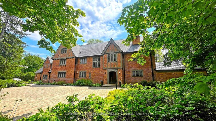 372 Old Yonge Street, Toronto, ON, St. Andrew-Windfields