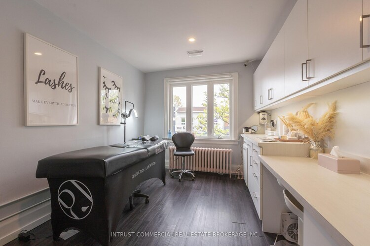 3248 Yonge Street, Toronto, ON, Lawrence Park North