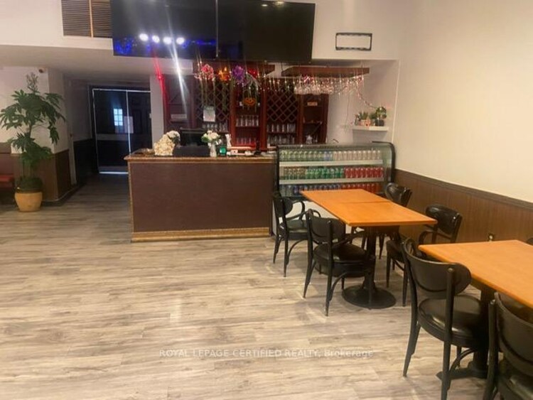 354 Main St West N/A, Hamilton, ON, Kirkendall