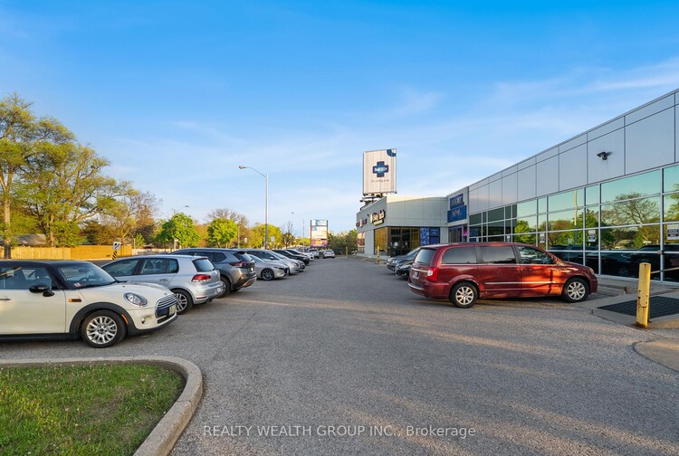 1310 Don Mills Road, Toronto, ON, Banbury-Don Mills