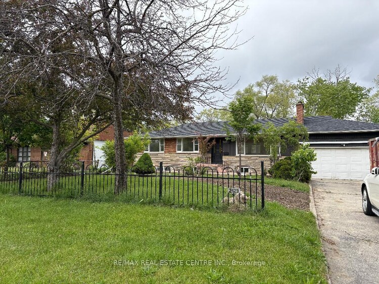 2429 Hensall Street, Mississauga, ON, Cooksville