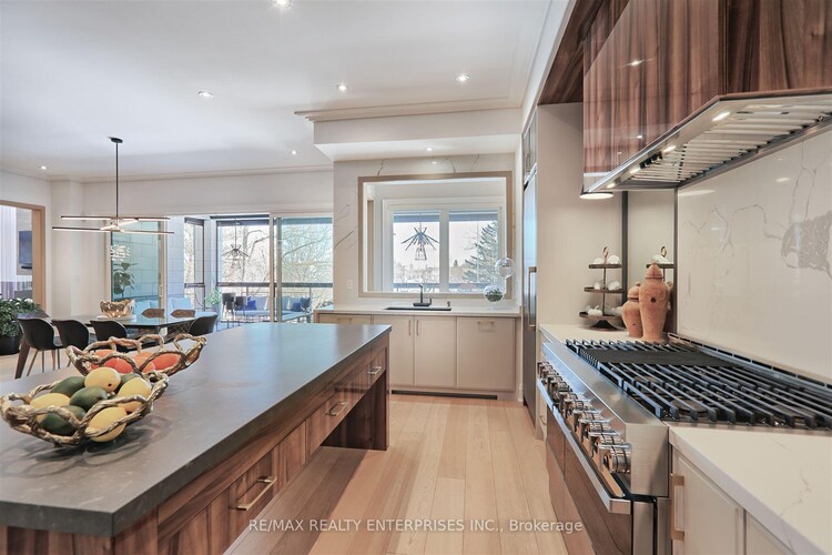 500 Warren Road, King, ON, King City