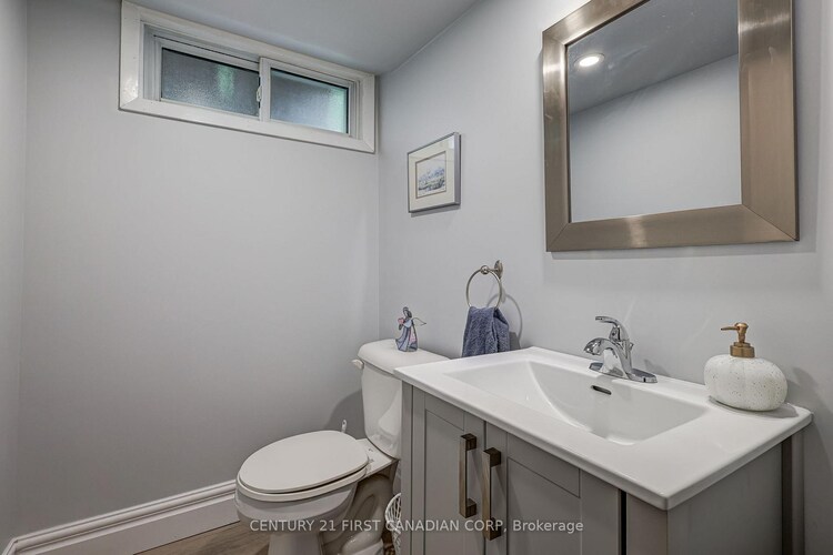 116 Downing Crescent, London South, ON, South S