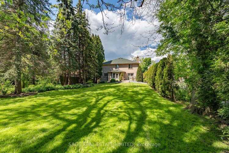 172 Burnhamthorpe Road, Toronto, ON, Islington-City Centre West