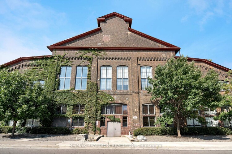 1100 Lansdowne Avenue, Toronto, ON, Dovercourt-Wallace Emerson-Junction