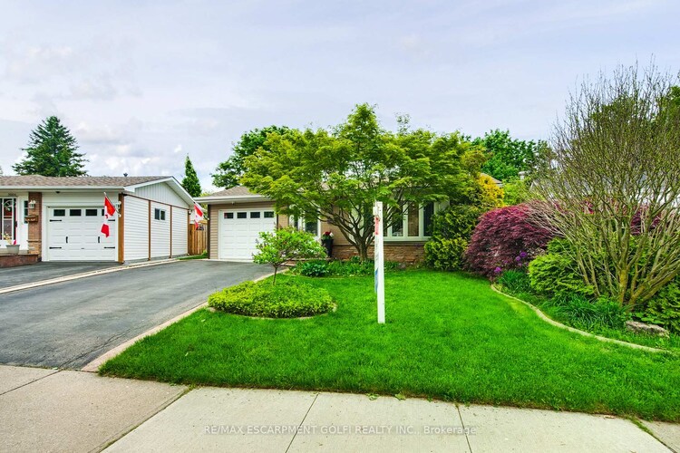 3202 Centennial Drive, Burlington, ON, Palmer