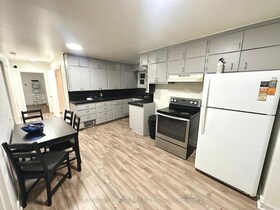 650 Oxford Street E, Middlesex, ON , MLS #X12464313 , Image - 1