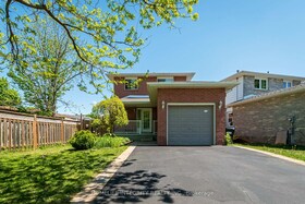 115 Beattie Avenue, Simcoe, ON , MLS #N12566316 , Image - 1