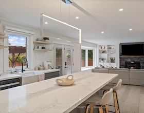 7 Carl Crescent, Hamilton, ON , MLS #X12773774 , Image - 1