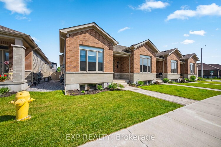 61 Athabaska Drive, Belleville, ON, Thurlow Ward