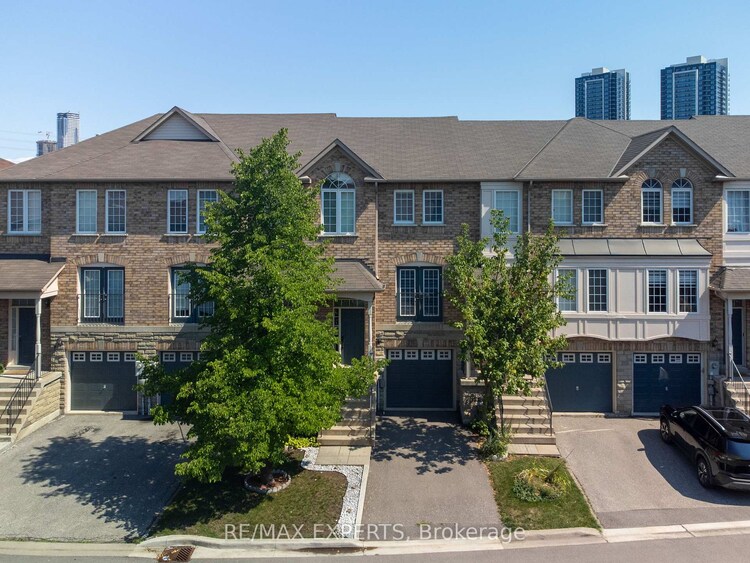 19 Foxchase Avenue, Vaughan, ON, East Woodbridge