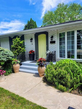 98 Windward Street, Niagara, ON