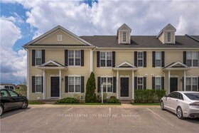 600 Sarnia Road, Middlesex, ON , MLS #X12617336 , Image - 1