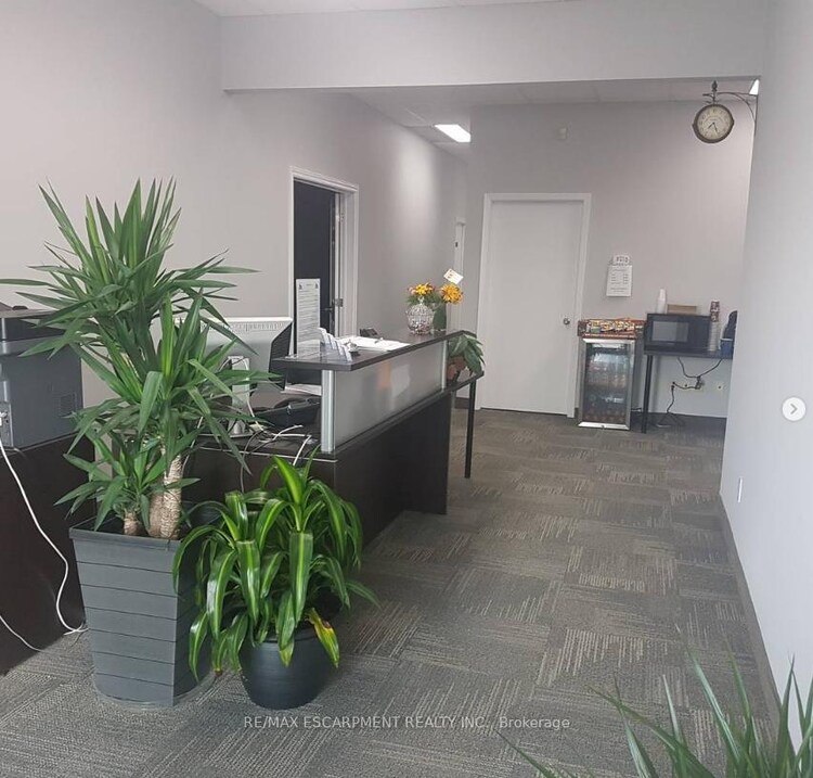 205 NEBO Road, Hamilton, ON, Hannon