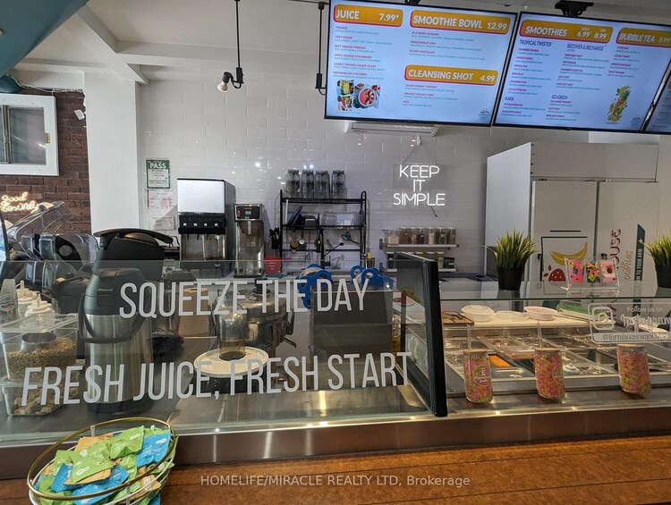 3341 Lakeshore Boulevard W, Toronto, ON, Long Branch