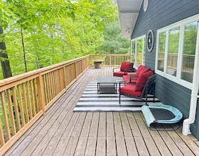 131 Downes Road, Parry Sound, ON , MLS #X12861672 , Image - 1