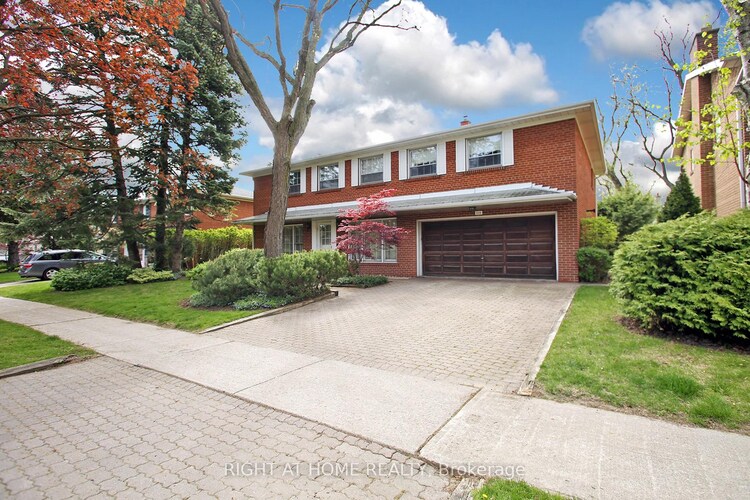 113 Lord Seaton Road, Toronto, ON, St. Andrew-Windfields