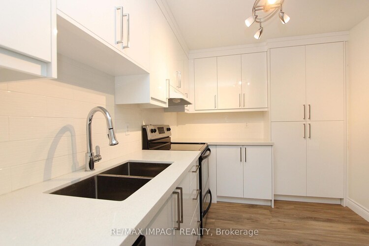 337 Simcoe Street N, Oshawa, ON, O'Neill