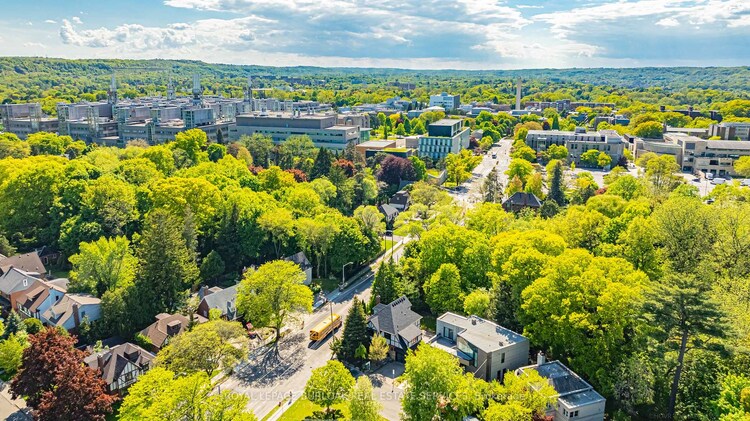 3 Oakwood Place, Hamilton, ON, Westdale