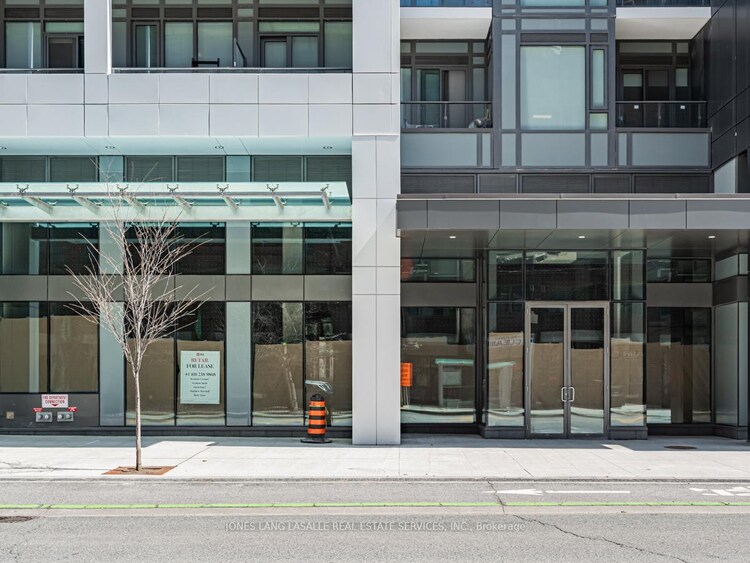 177 Front Street E, Toronto, ON, Moss Park