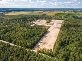 1426 Wilson Drive, Simcoe, ON , MLS #S12201600 , Image - 1