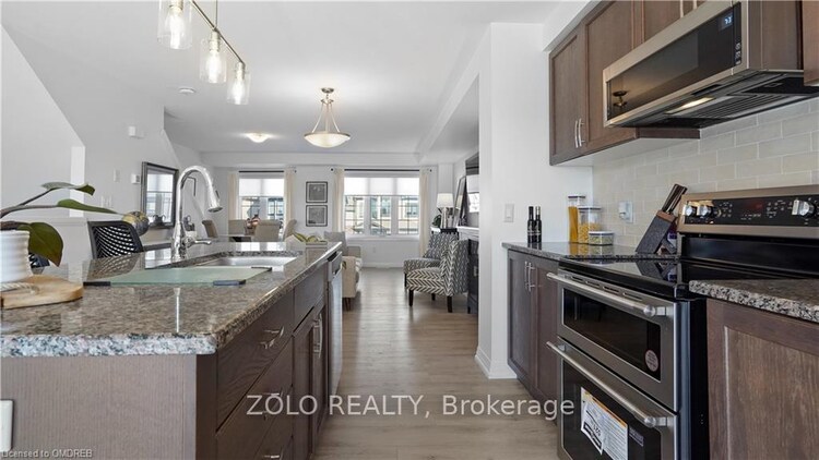 106 Monarch Woods Drive, Kitchener, ON, 