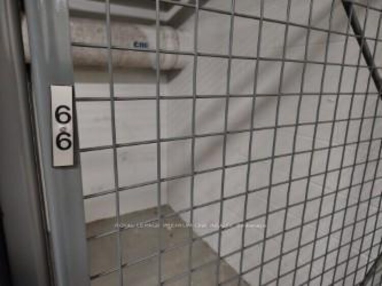 1 Elm Drive W, Mississauga, ON, City Centre