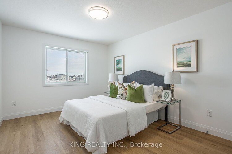 1320 Honeywood Drive, London South, ON, South U