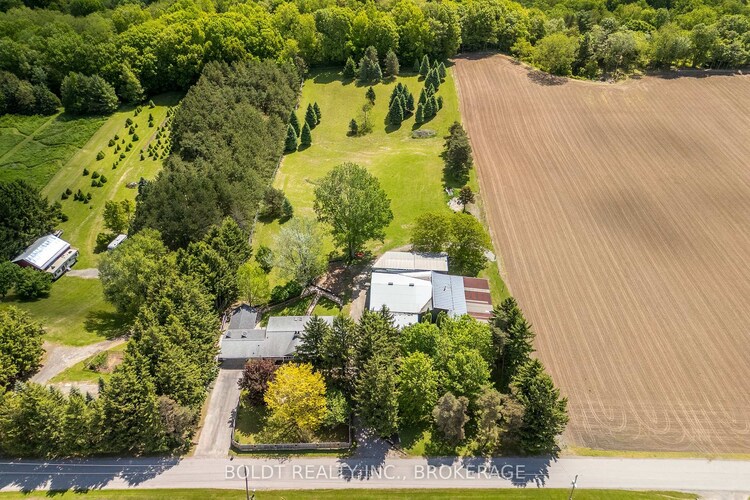 2010 Hansler Street, Pelham, ON, 663 - North Pelham