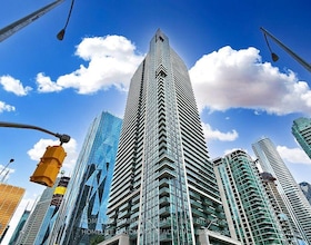 33 Bay Street, Toronto, ON , MLS #C13412790 , Image - 1
