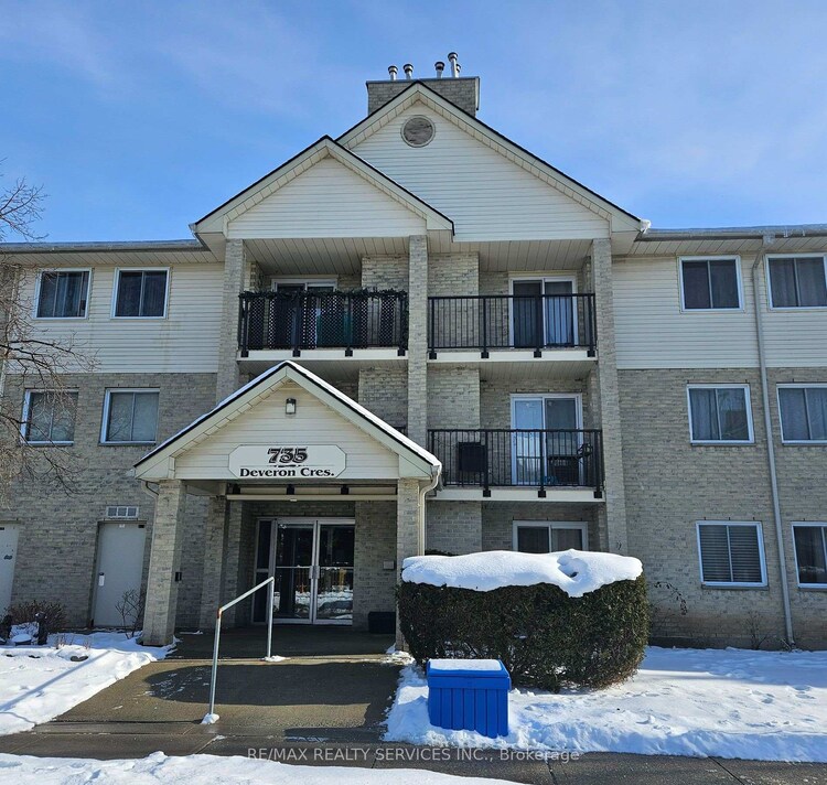 735 Deveron Crescent, London South, ON, South T