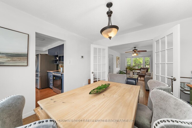 27 Ingleborough Drive, Whitby, ON, Blue Grass Meadows