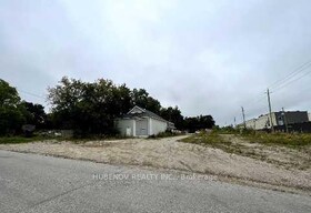 18 Park Avenue E, Waterloo, ON