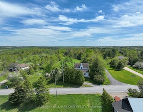 22 Mill Lane E, Dufferin, ON , MLS #X12615614 , Image - 1