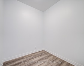 102 Grovewood Common N/A, Halton, ON , MLS #W13149936 , Image - 1