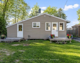 33 B Oakdale Lane, Renfrew, ON , MLS #X12992448 , Image - 1