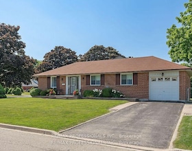 124 Panter Crescent, Durham, ON , MLS #E13615222 , Image - 1