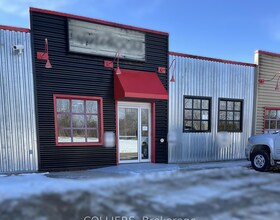 40 Sunset Boulevard, Lanark, ON , MLS #X13646708 , Image - 1