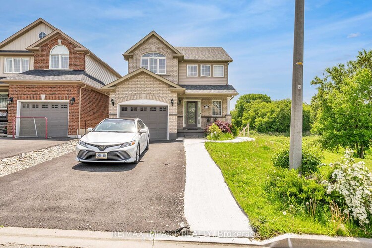 537 Luple Avenue, Oshawa, ON, Samac