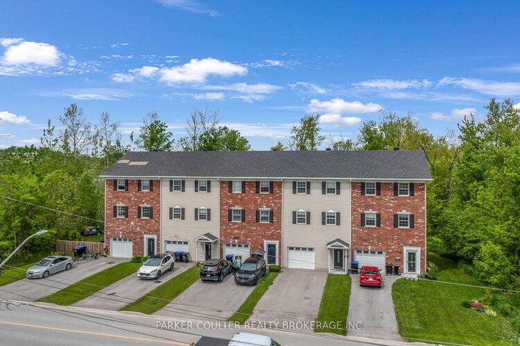 2616 Grand Tamarack Crescent, Severn, ON, West Shore