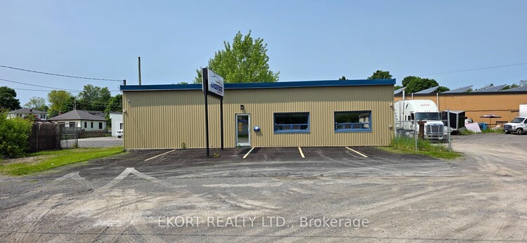 10 Fahey Street, Belleville, ON, Belleville Ward